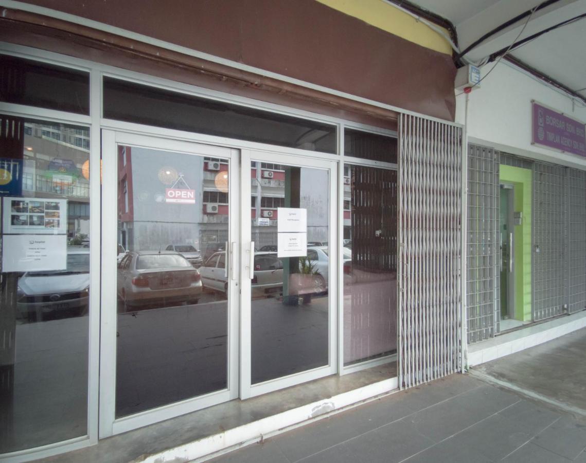 Koptel Budget Hotel Kuching Exterior photo